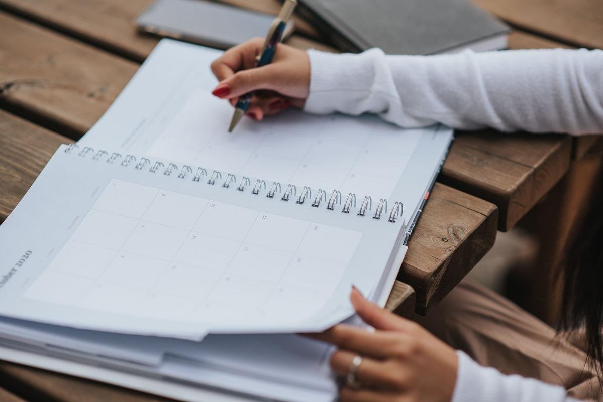 NIF and tax residency: the 183-day rule explained